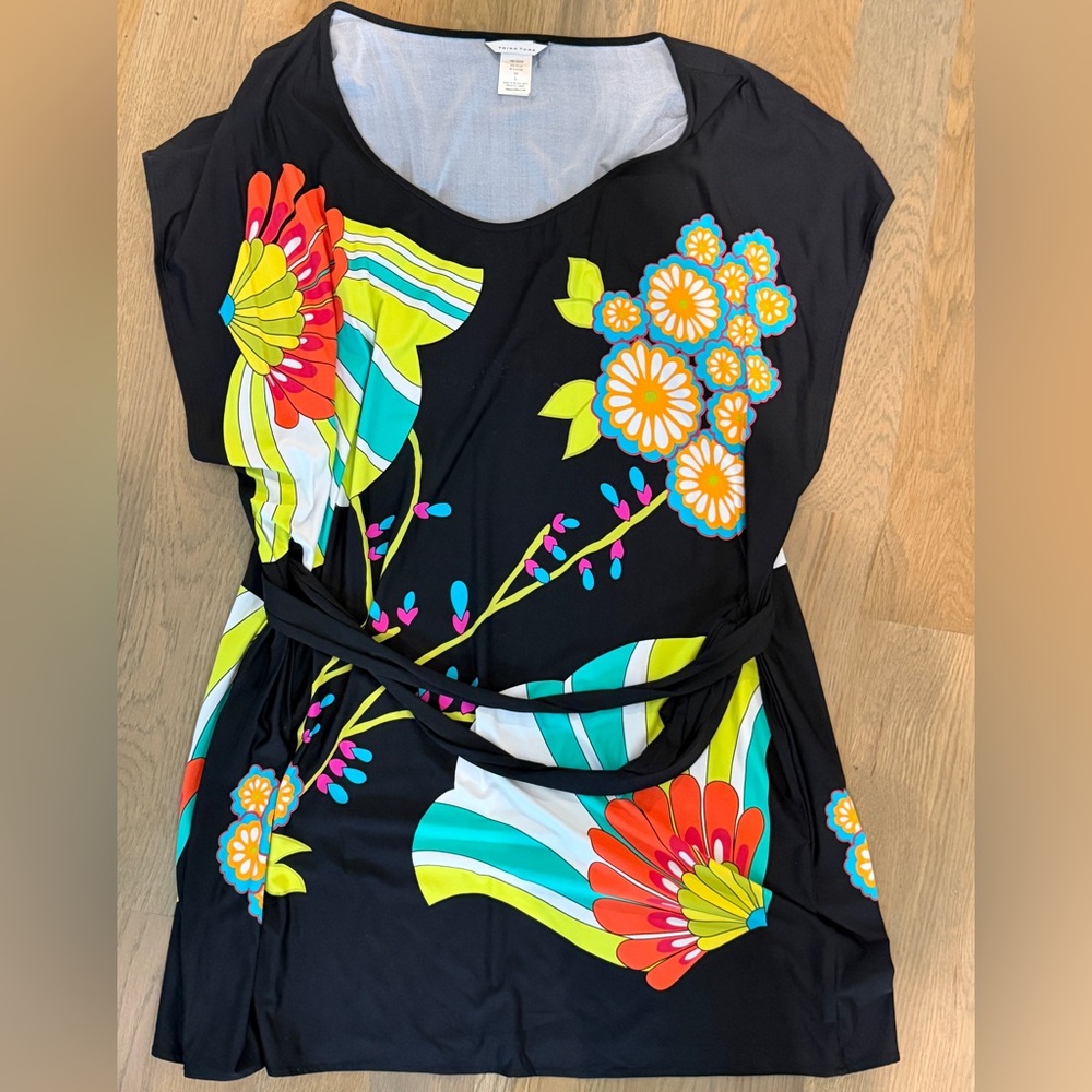 Trina Turk Cover Up Large